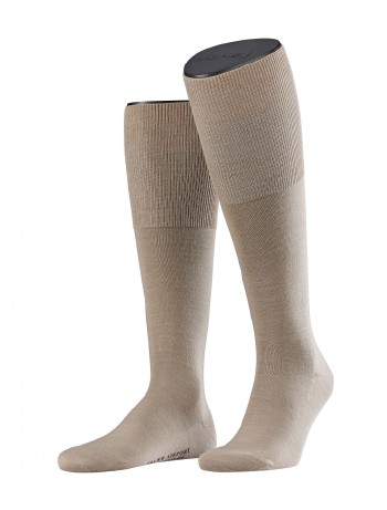 Falke Airport Men's Knee High Socks pale khaki